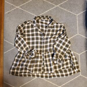 Arizona jean Co peplum flannel shirt